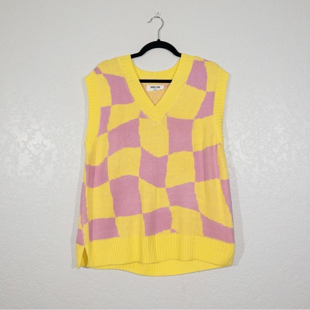 New‎ Double Zero Pink & Yellow Checkered Sweater Vest Size Small